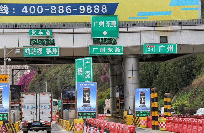 led燈桿屏|智慧燈桿屏|led廣告機|智慧路燈屏|戶外LED廣告機|燈桿屏|智慧燈桿|智慧路燈