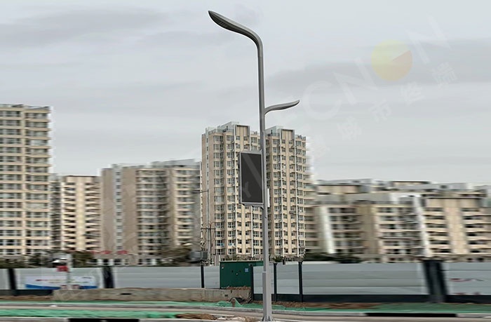 低空空間廣告載體智慧路燈屏